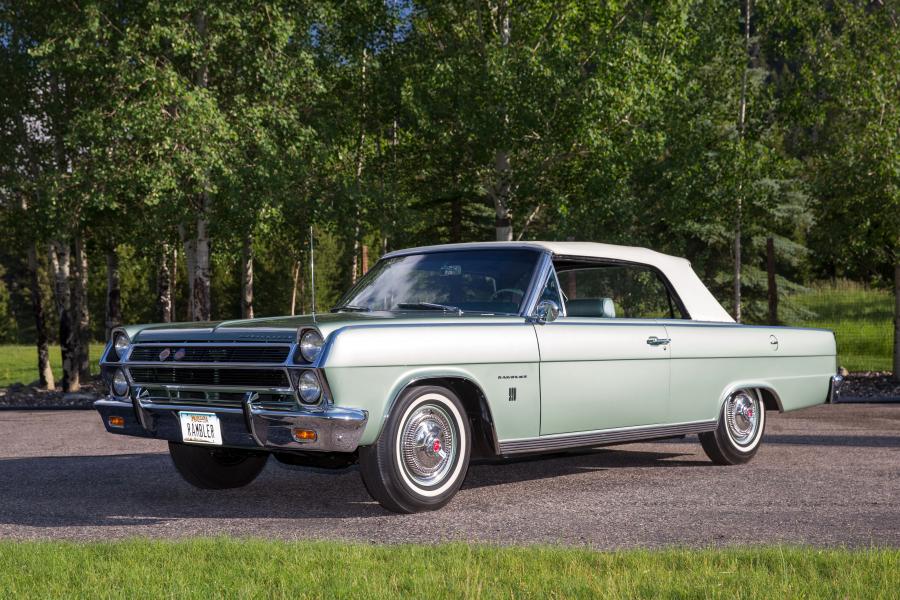  Rambler Ambassador 990 Convertible 1965 года  (фото 15 из 31)